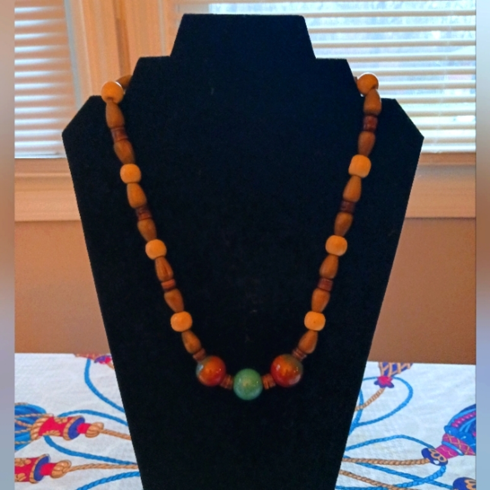 Earthy necklace